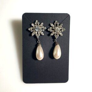 Vintage Crystal Stud Earrings Faux Pearl Dangle Silver Rhinestone Floral Drop El